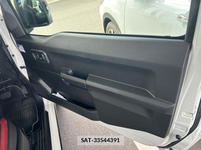 Suzuki JIMNY 2023-08 8813529-9