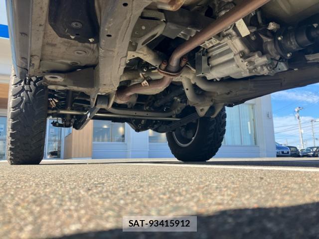 Suzuki JIMNY 2023-01 8814439-10