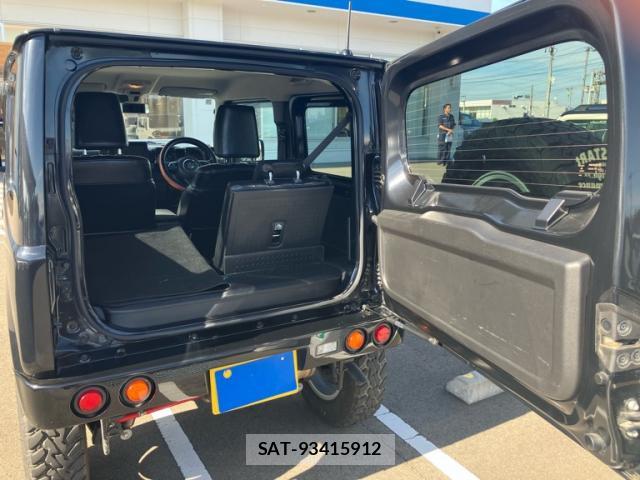 Suzuki JIMNY 2023-01 8814439-14