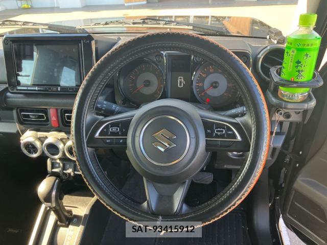 Suzuki JIMNY 2023-01 8814439-19