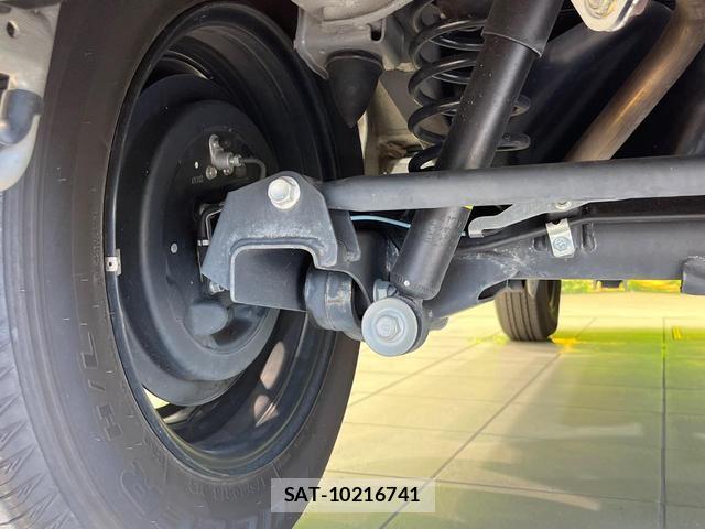 Suzuki JIMNY 2024-11 8815118-19