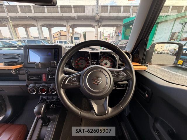 Suzuki JIMNY 2023-10 8815187-15