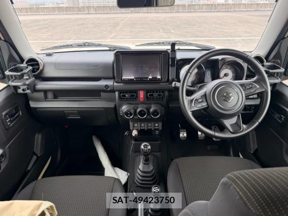 Suzuki JIMNY 2020-04 8815506-2