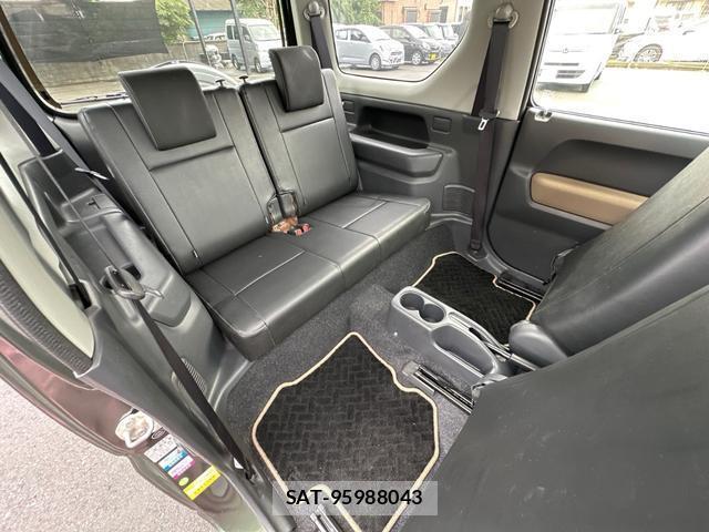 Suzuki JIMNY 2016-05 8815695-13