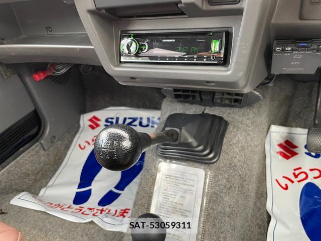 Suzuki JIMNY 1997 8816092-13