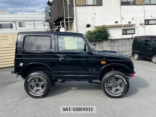 Suzuki JIMNY 1997 8816092-3