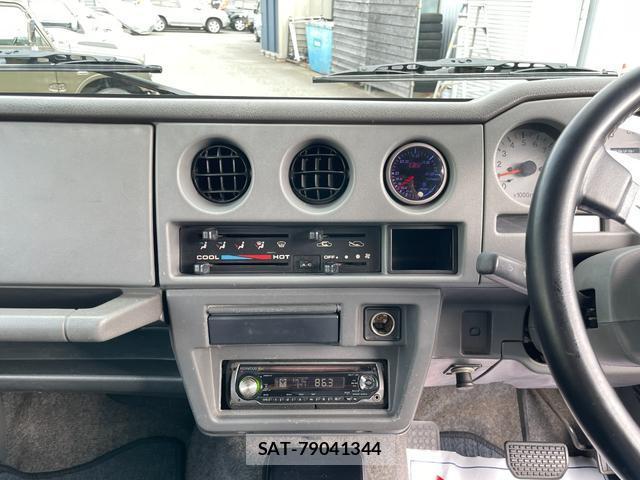 Suzuki JIMNY 1998 8816093-15