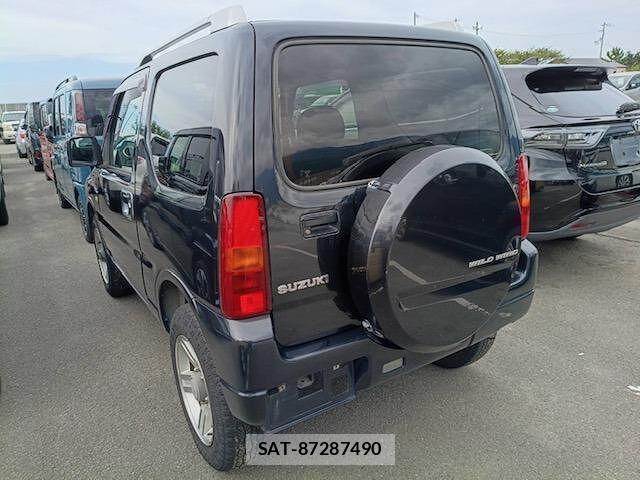 Suzuki JIMNY 2007-01 8817138-1
