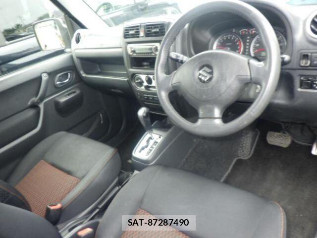 Suzuki JIMNY 2007-01 8817138-5