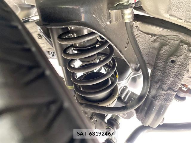 Suzuki JIMNY 2024-11 8817253-19