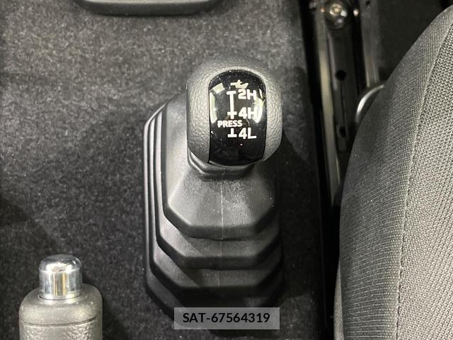 Suzuki JIMNY 2020-03 8817501-3