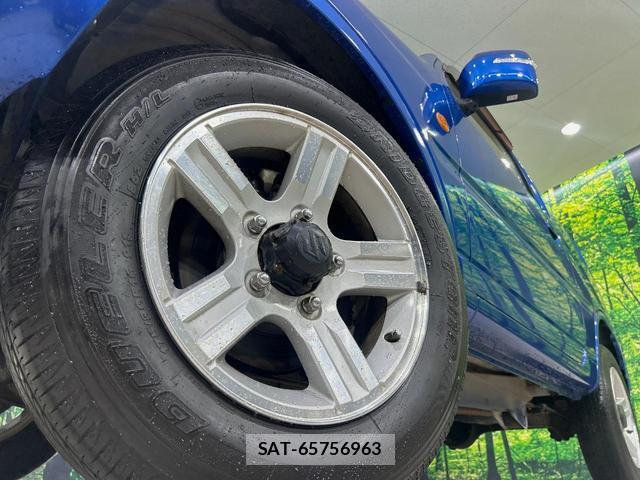 Suzuki JIMNY 2012-02 8817588-12