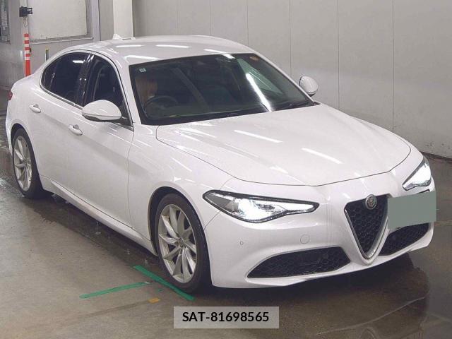 sat car