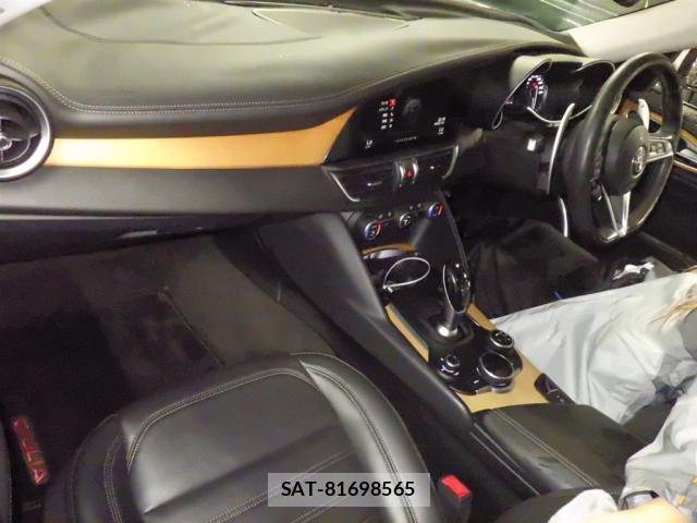 ALFA ROMEO Junior 2018-09 8816201-2