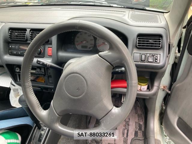 Suzuki KEI 2000-01 8812327-10