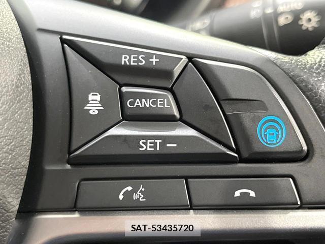 Nissan KICKS 2024-02 8814682-5