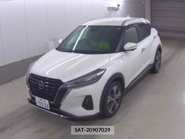 Nissan KICKS 2022-04 8816157-0