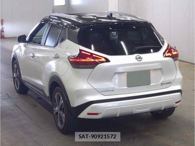 Nissan KICKS 2023-04 8817324-1