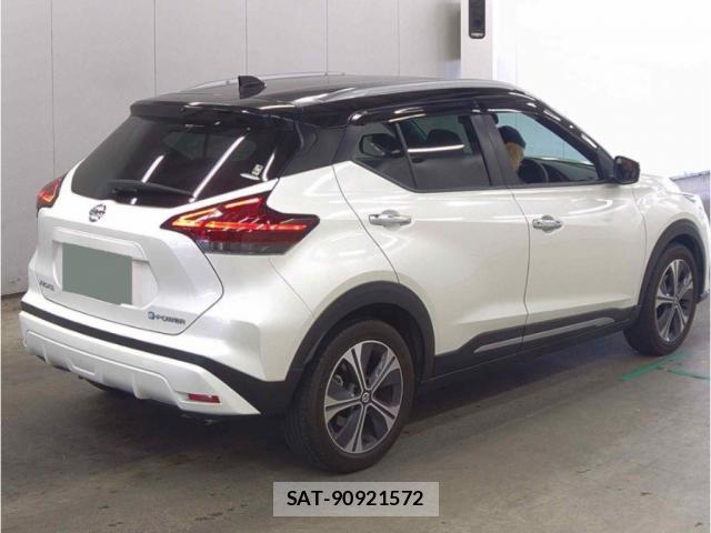 Nissan KICKS 2023-04 8817324-8