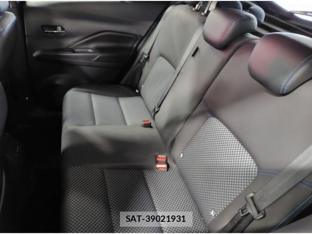 Nissan KICKS 2020-10 8817352-7
