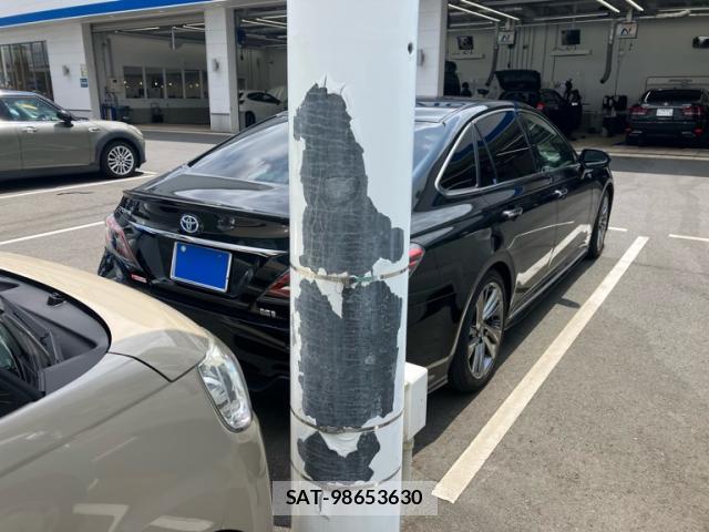 Toyota KLUGER HYBRID 2020-12 8813550-13
