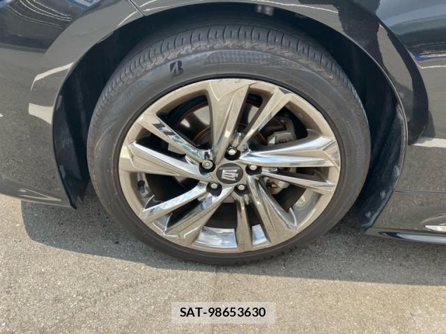 Toyota KLUGER HYBRID 2020-12 8813550-4