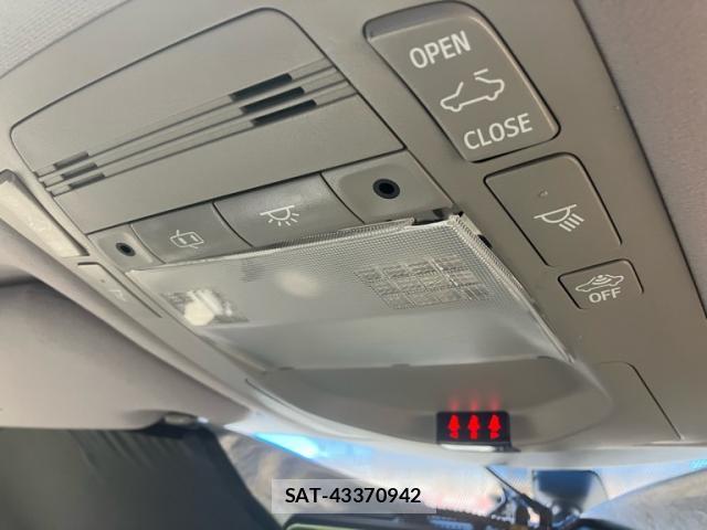 Toyota KLUGER HYBRID 2013-03 8813744-14