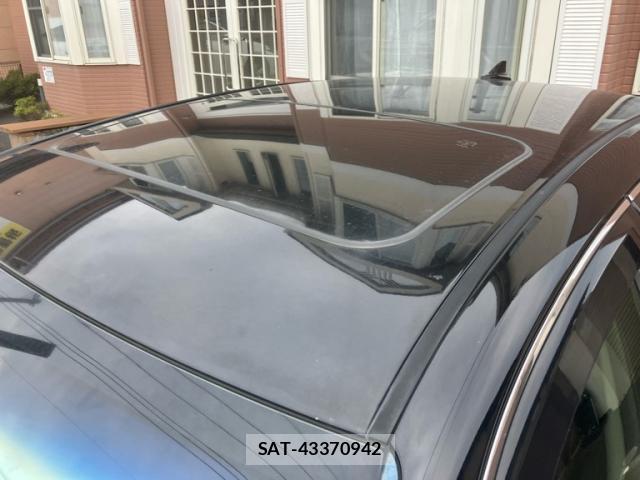 Toyota KLUGER HYBRID 2013-03 8813744-6