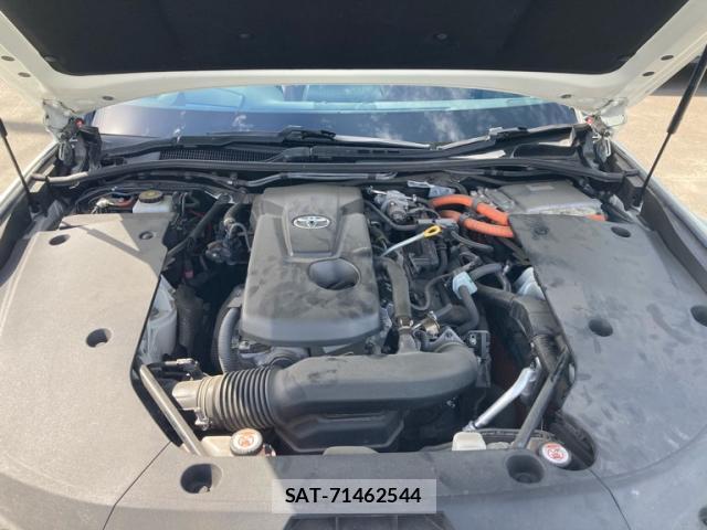 Toyota KLUGER HYBRID 2020-01 8813891-15