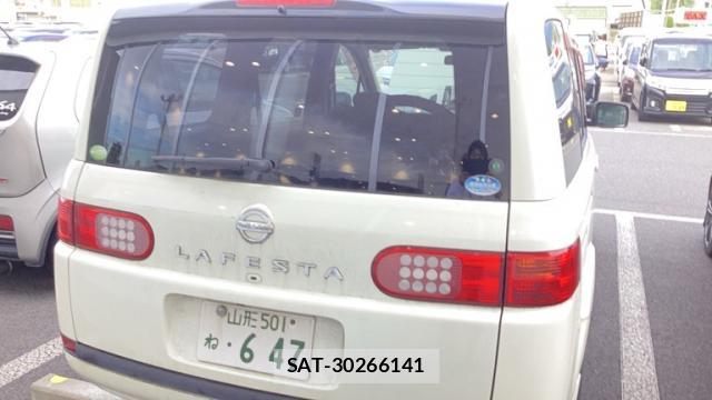 Nissan LAFESTA 2005-06 8813679-2