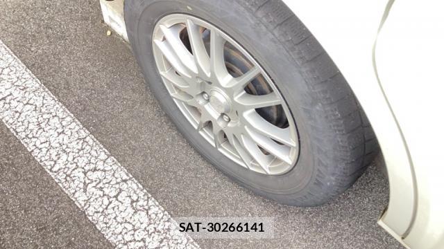 Nissan LAFESTA 2005-06 8813679-7