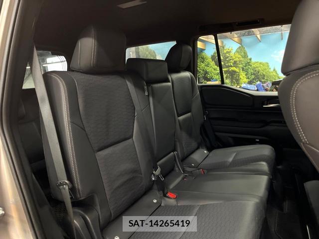 Toyota Land Cruiser 250 2025-07 8812647-8