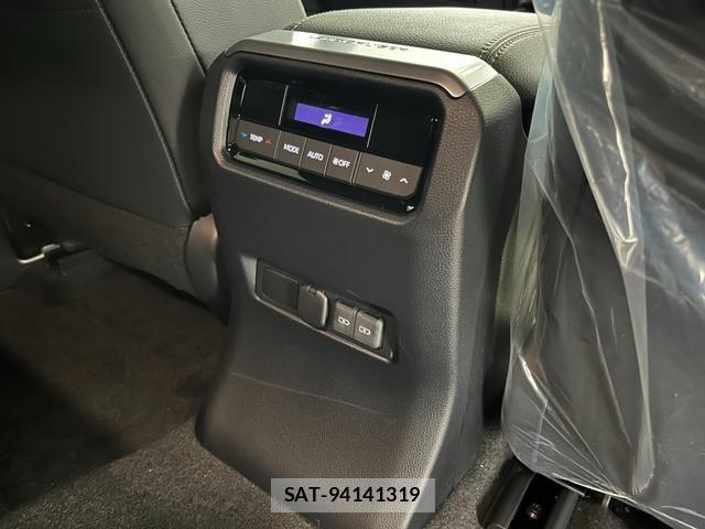 Toyota Land Cruiser 250 2026-07 8812664-16