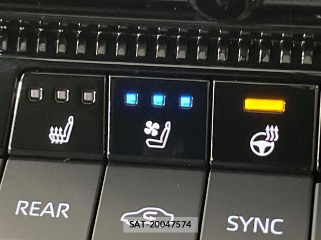 Toyota Land Cruiser 250 2025-01 8813437-5