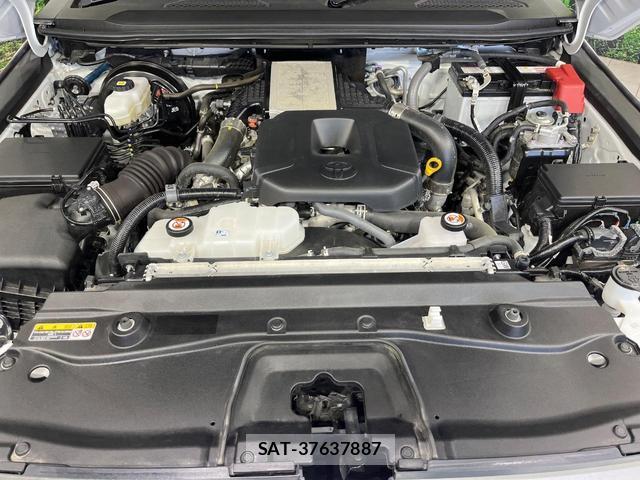 Toyota Land Cruiser 250 2025-02 8814133-18