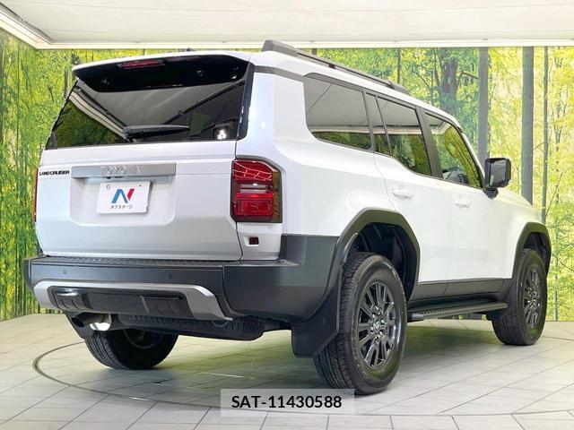 Toyota Land Cruiser 250 2024-11 8814847-16