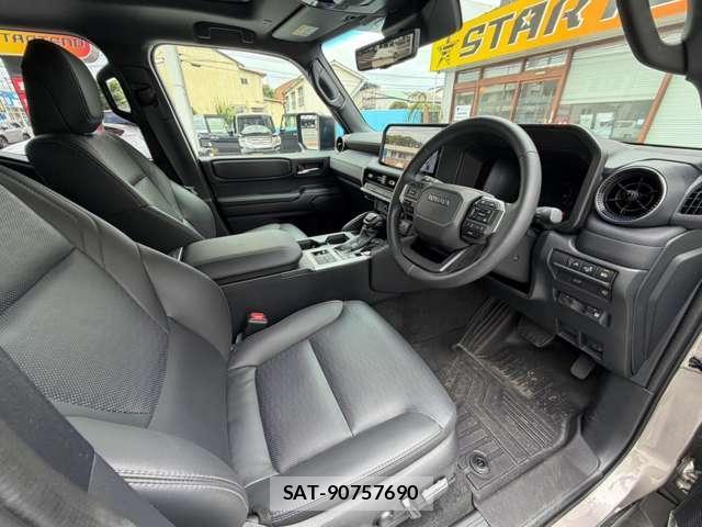 Toyota Land Cruiser 250 2025-12 8815236-5