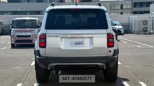 Toyota Land Cruiser 250 2025-07 8815523-1