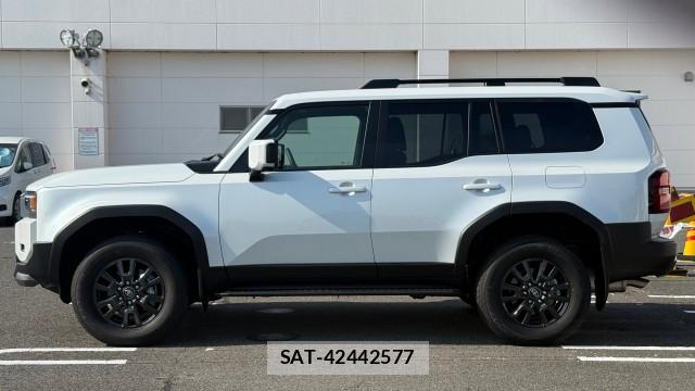 Toyota Land Cruiser 250 2025-07 8815523-10