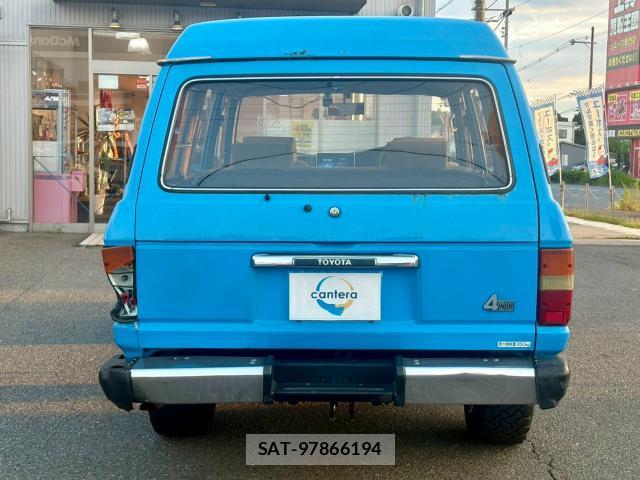Toyota LAND CRUISER 1989-10 8815722-3