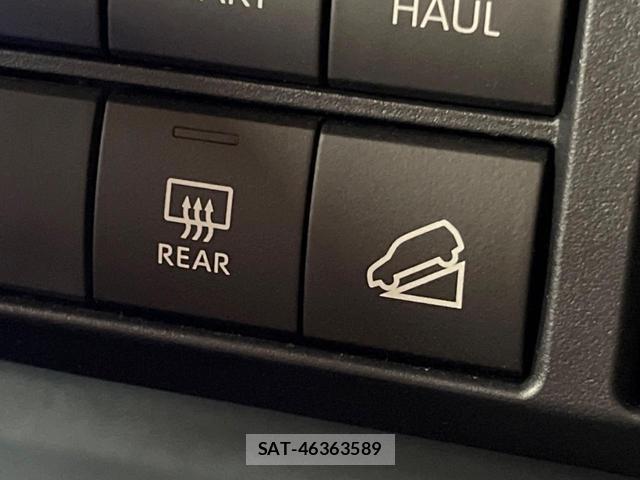 Toyota Land Cruiser 70 2025-02 8813164-7