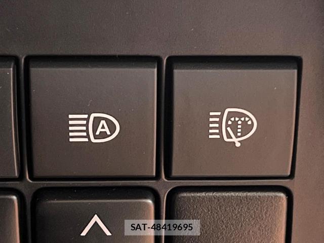 Toyota LAND CRUISER PRADO 2023-06 8813156-7