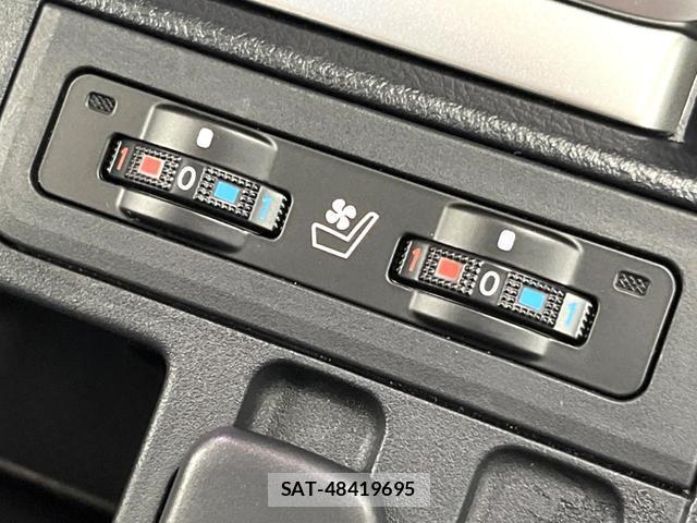 Toyota LAND CRUISER PRADO 2023-06 8813156-8