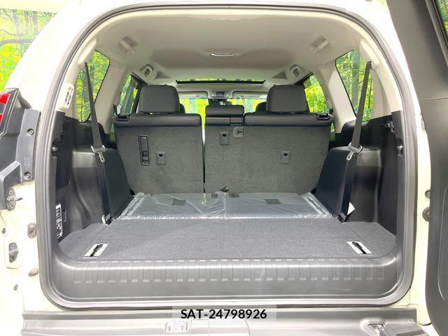 Toyota LAND CRUISER PRADO 2018-05 8813170-11