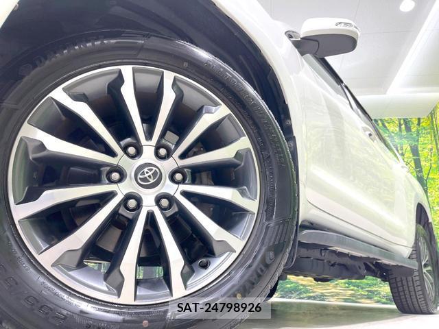Toyota LAND CRUISER PRADO 2018-05 8813170-13