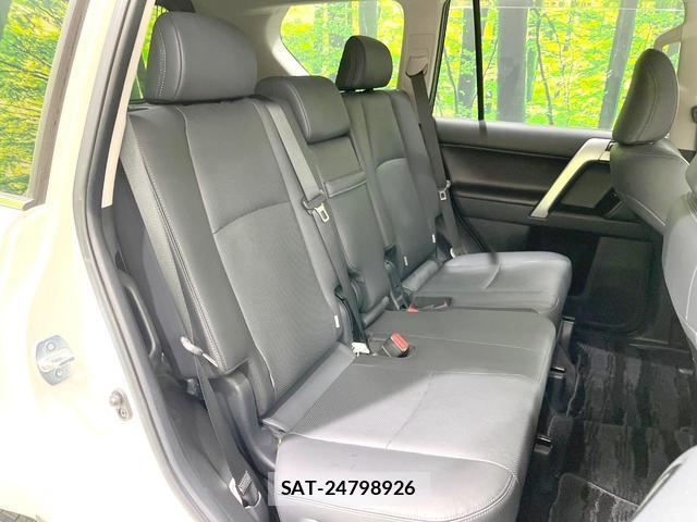Toyota LAND CRUISER PRADO 2018-05 8813170-9
