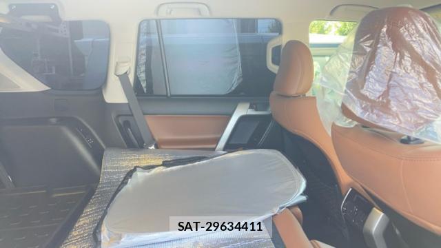 Toyota LAND CRUISER PRADO 2022-08 8813395-11