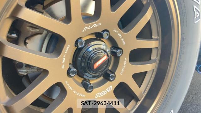Toyota LAND CRUISER PRADO 2022-08 8813395-5