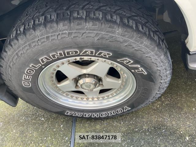 Toyota LAND CRUISER PRADO 2006-04 8813752-3