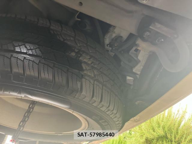 Toyota LAND CRUISER PRADO 2014-06 8813887-6